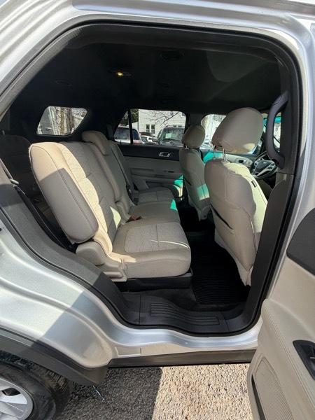 Ford Explorer Base 4WD 2014