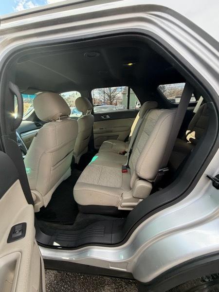 Ford Explorer Base 4WD 2014