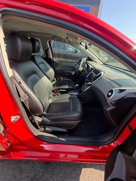 Chevrolet Sonic Premier Auto Sedan 2018