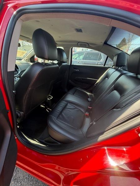 Chevrolet Sonic Premier Auto Sedan 2018