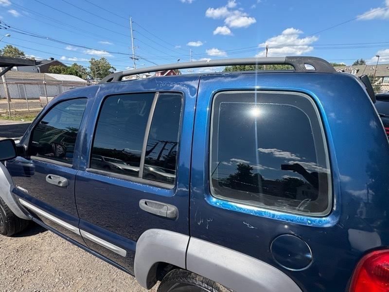 Jeep Liberty Rocky Mountain Edition 4WD 2004