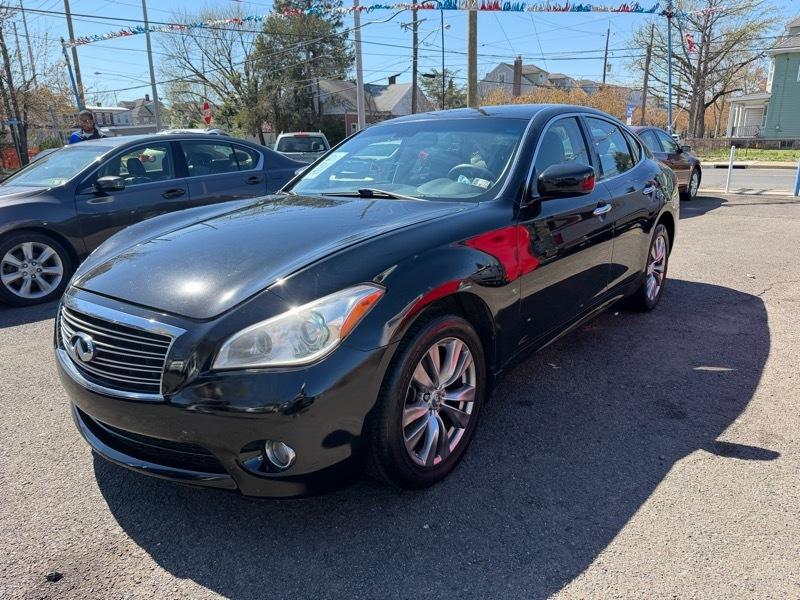 Infiniti M 37x 2012