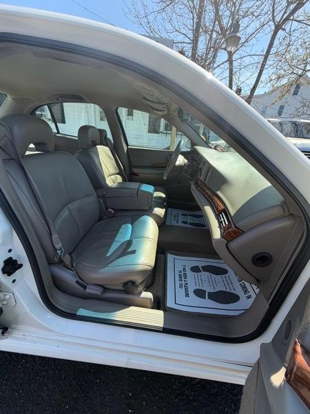 Buick LeSabre Custom 2003