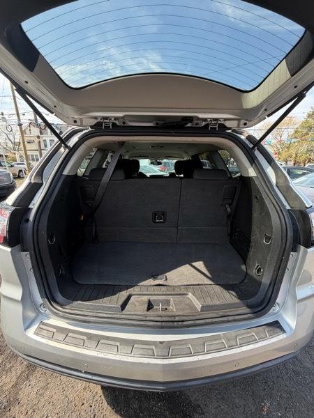 Chevrolet Traverse 1LT AWD 2013