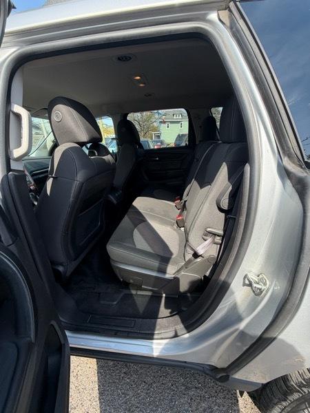 Chevrolet Traverse 1LT AWD 2013