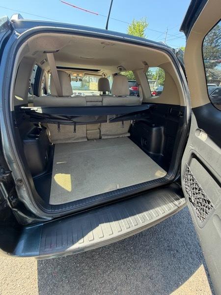 Toyota RAV4 Base I4 4WD 2012