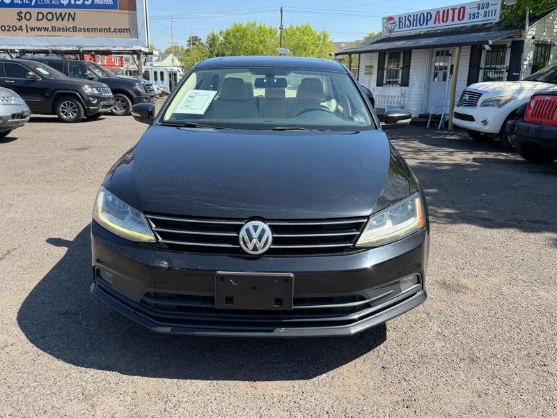 Volkswagen Jetta 1.8T SEL 6A 2017