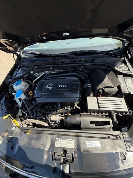 Volkswagen Jetta 1.8T SEL 6A 2017