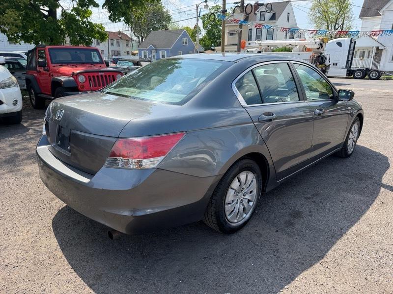 Honda Accord LX sedan AT 2009