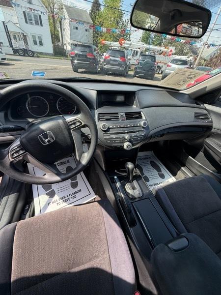 Honda Accord LX sedan AT 2009