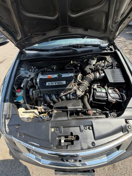 Honda Accord LX sedan AT 2009