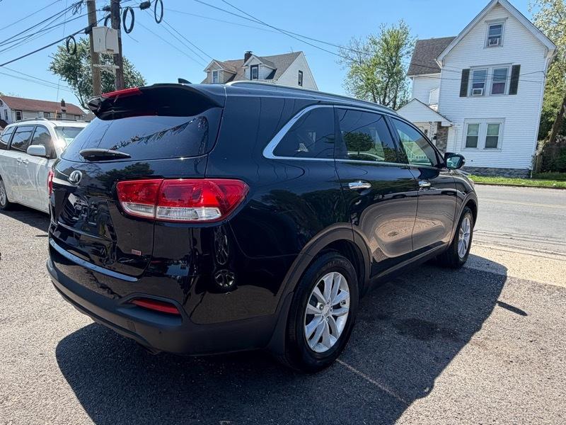 Kia Sorento LX 2WD 2016