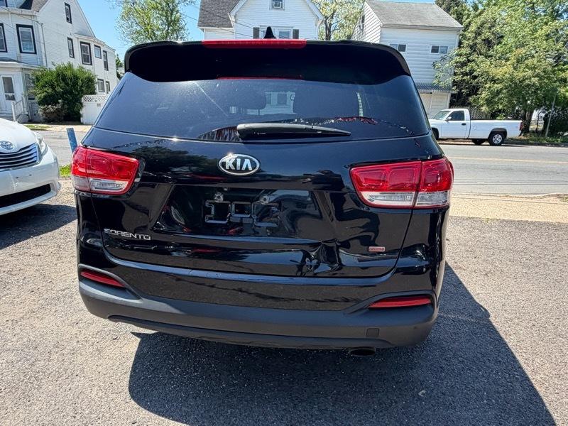 Kia Sorento LX 2WD 2016