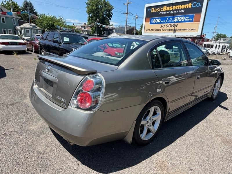 Nissan Altima 3.5 SE 2006