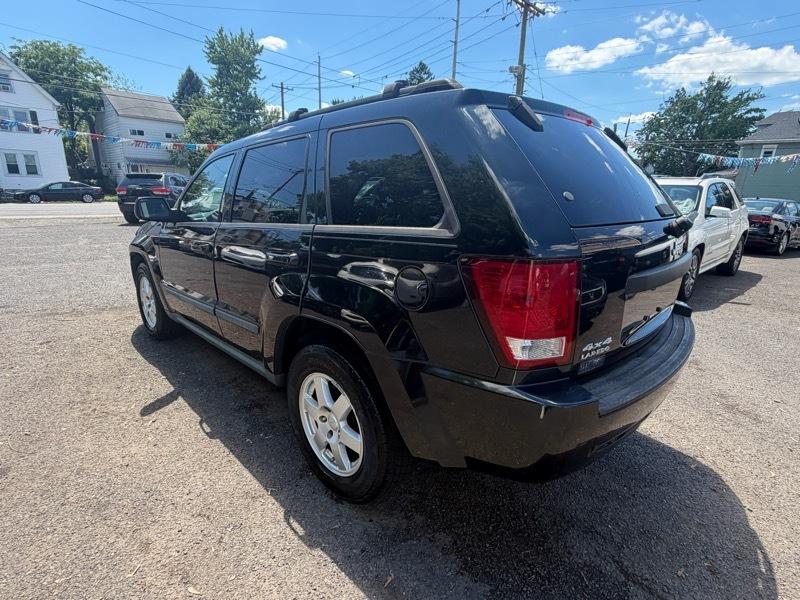Jeep Grand Cherokee Laredo 4WD 2009