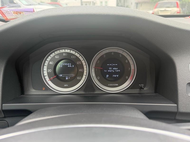 Volvo S60 T5 4D Sedan AWD 2013