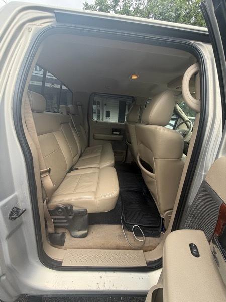 Ford F-150 Lariat SuperCrew 2WD 2006