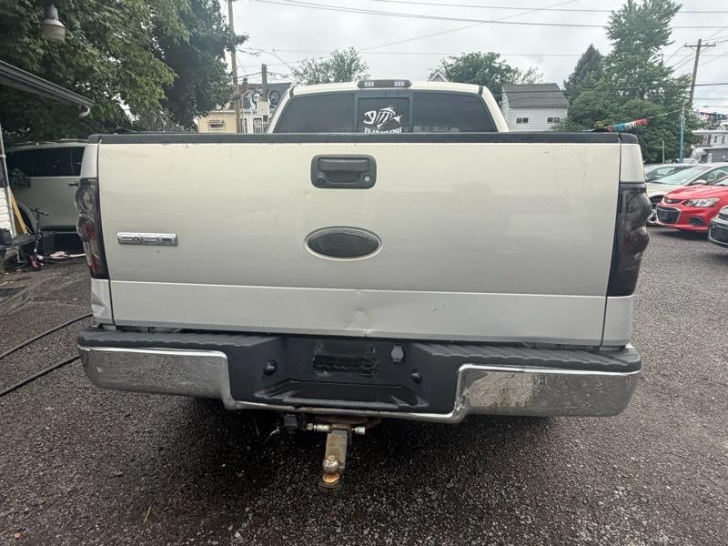 Ford F-150 Lariat SuperCrew 2WD 2006