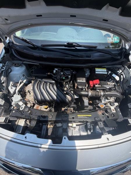 Nissan Versa 1.6 S 5M 2015