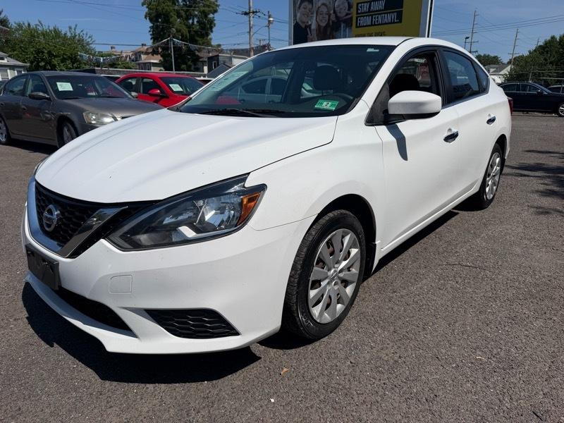 Nissan Sentra 1.8 S 2017