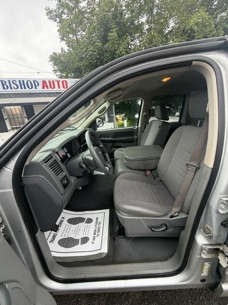 Dodge Ram 1500 ST Quad Cab 4WD 2008