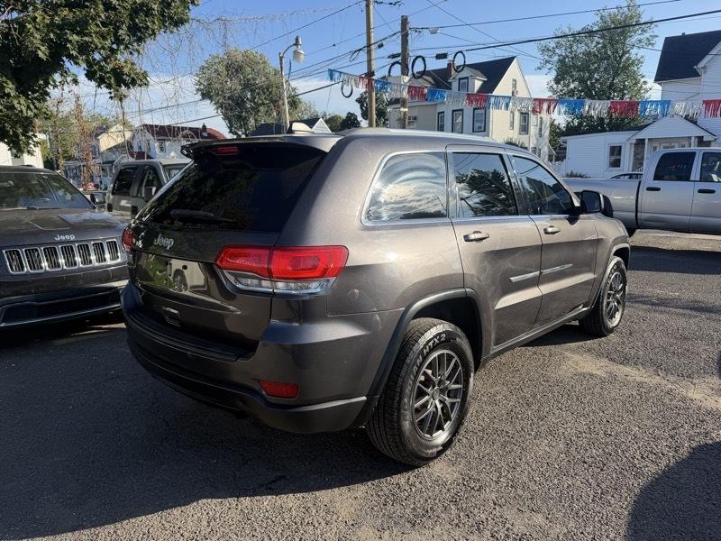 Jeep Grand Cherokee Laredo 4WD 2015