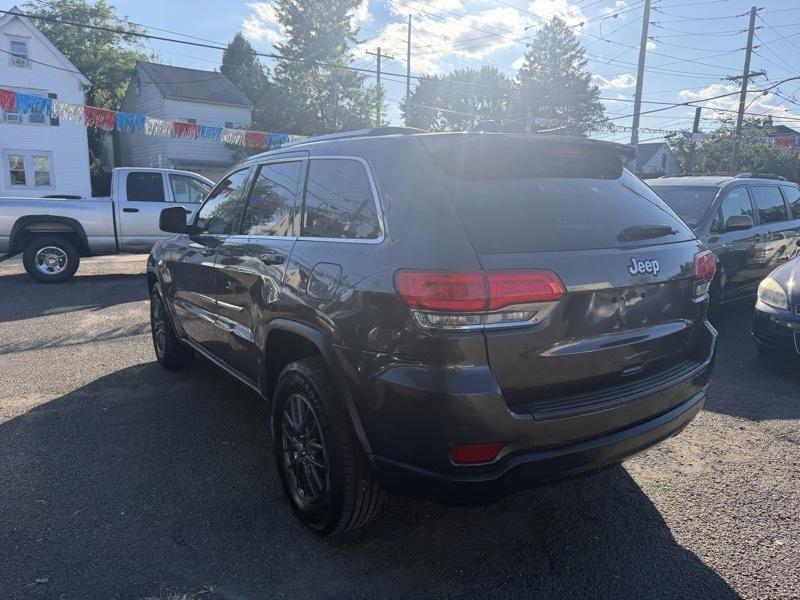 Jeep Grand Cherokee Laredo 4WD 2015