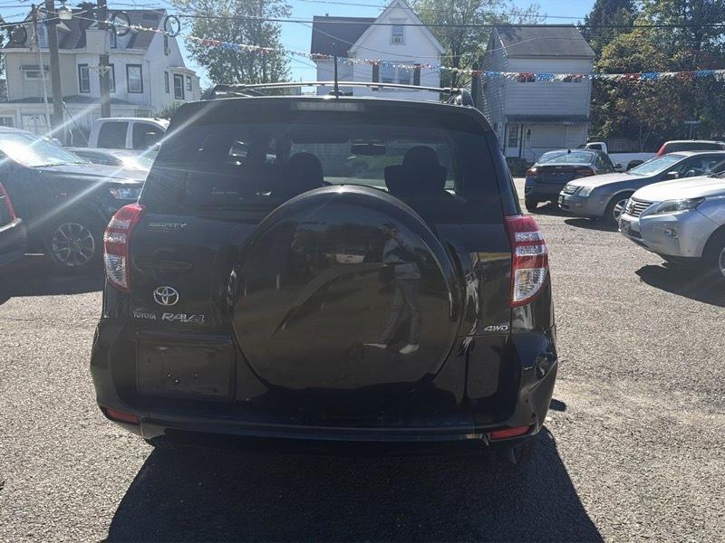 Toyota RAV4 Limited V6 4WD 2009