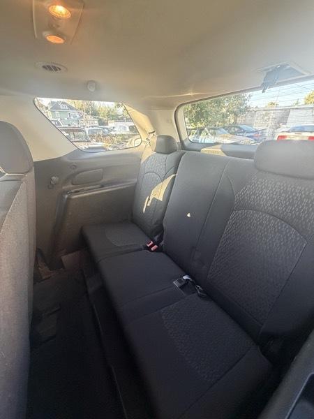 GMC Acadia SLE-1 AWD 2012
