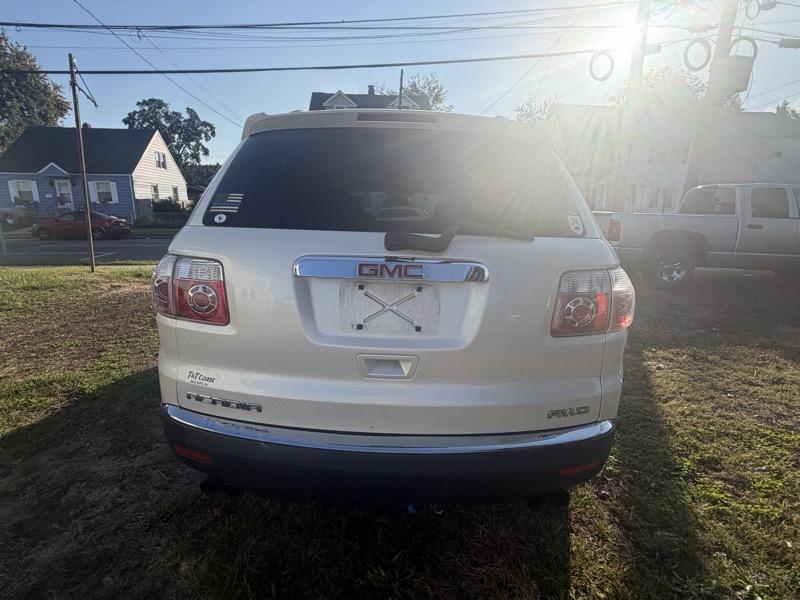 GMC Acadia SLE-1 AWD 2012
