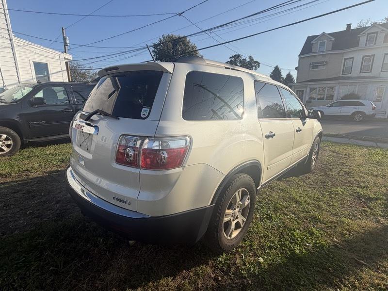 GMC Acadia SLE-1 AWD 2012