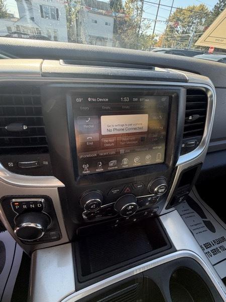RAM 1500 4WD Crew Cab 149" Big Horn 2016