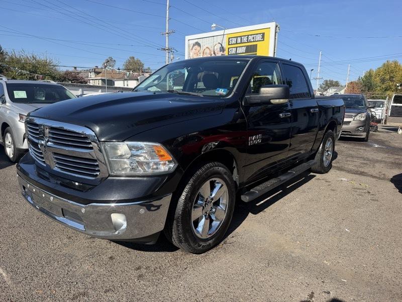 RAM 1500 4WD Crew Cab 149" Big Horn 2016