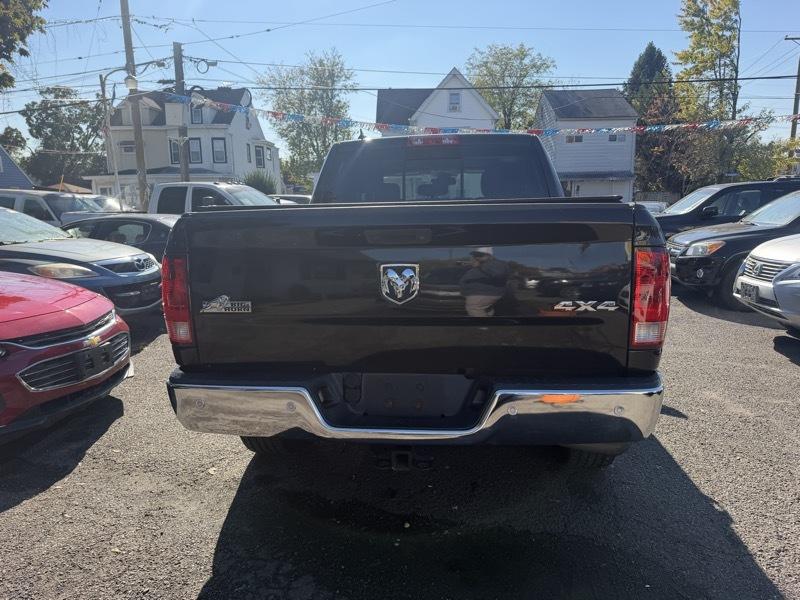RAM 1500 4WD Crew Cab 149" Big Horn 2016