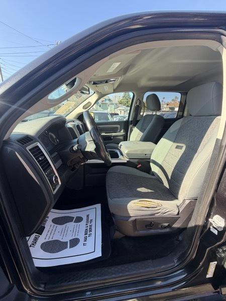 RAM 1500 4WD Crew Cab 149" Big Horn 2016