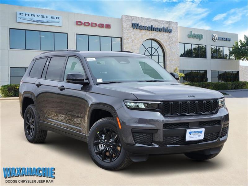 2025 Jeep Grand Cherokee L Altitude's photo