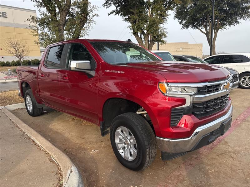 2024 Chevrolet Silverado 1500 LT Crew Cab 2WD