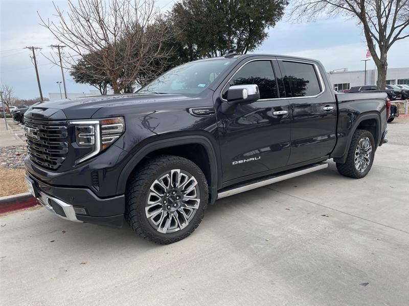 2023 GMC Sierra 1500 Denali Ultimate Crew Cab 4WD