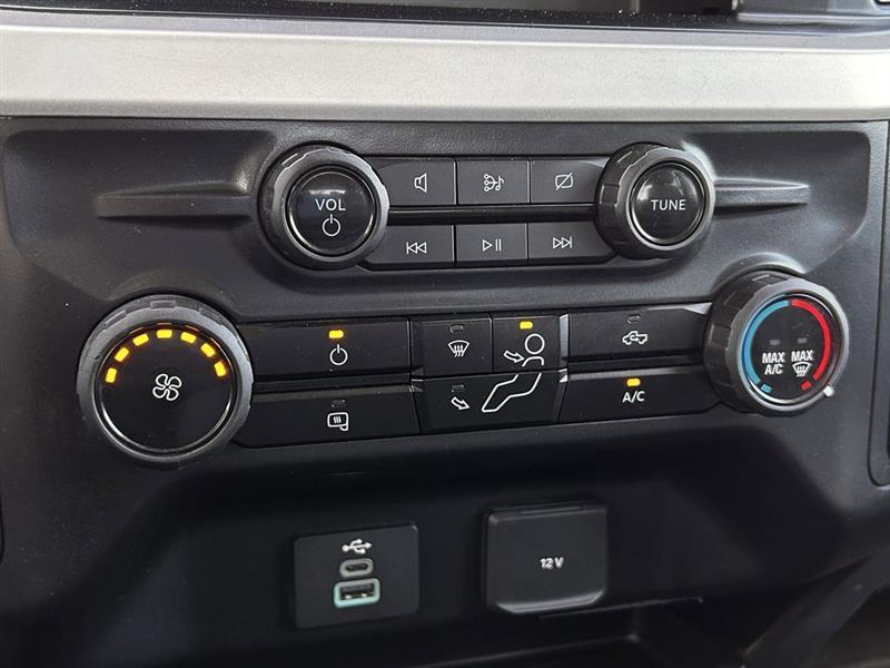 Ford F-250 SD XLT Crew Cab 4WD 2024