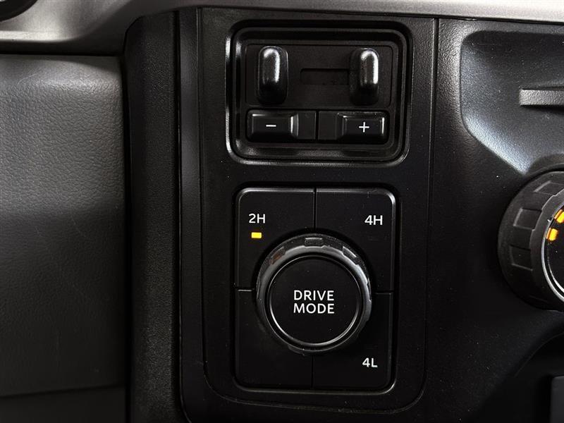 Ford F-250 SD XLT Crew Cab 4WD 2024