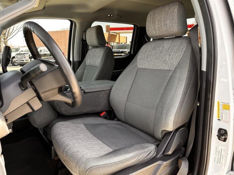 Ford F-250 SD XLT Crew Cab 4WD 2024