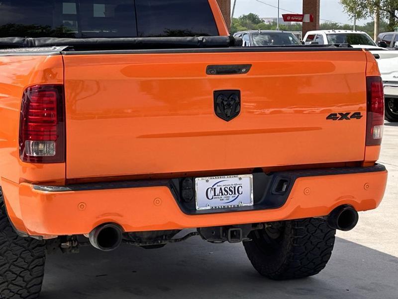 RAM 1500 Sport Crew Cab SWB 4WD 2015