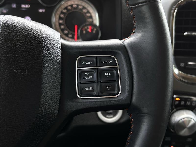 RAM 1500 Sport Crew Cab SWB 4WD 2015