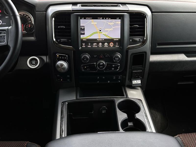 RAM 1500 Sport Crew Cab SWB 4WD 2015