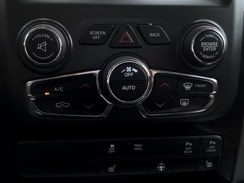 RAM 1500 Sport Crew Cab SWB 4WD 2015