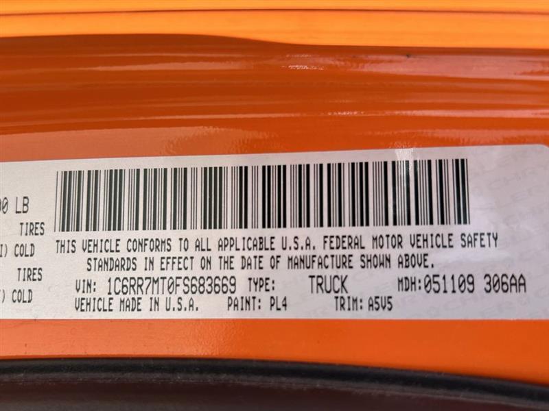 RAM 1500 Sport Crew Cab SWB 4WD 2015