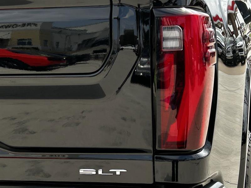 GMC Sierra 2500HD SLT Crew Cab 2WD 2025