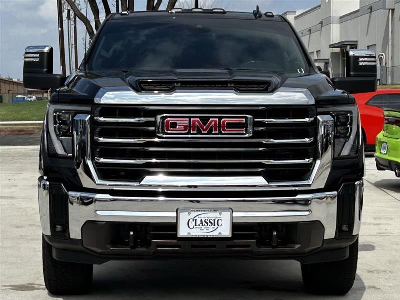 GMC Sierra 2500HD SLT Crew Cab 2WD 2025