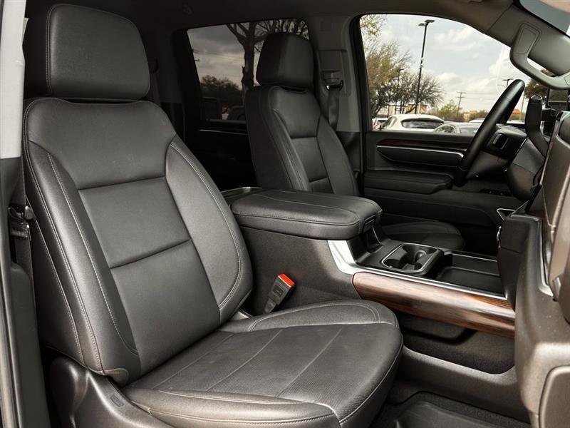 GMC Sierra 2500HD SLT Crew Cab 2WD 2025