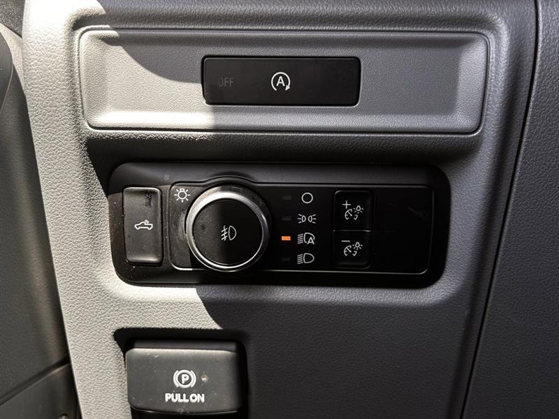 Ford F-150 XLT SuperCrew 4WD 2025